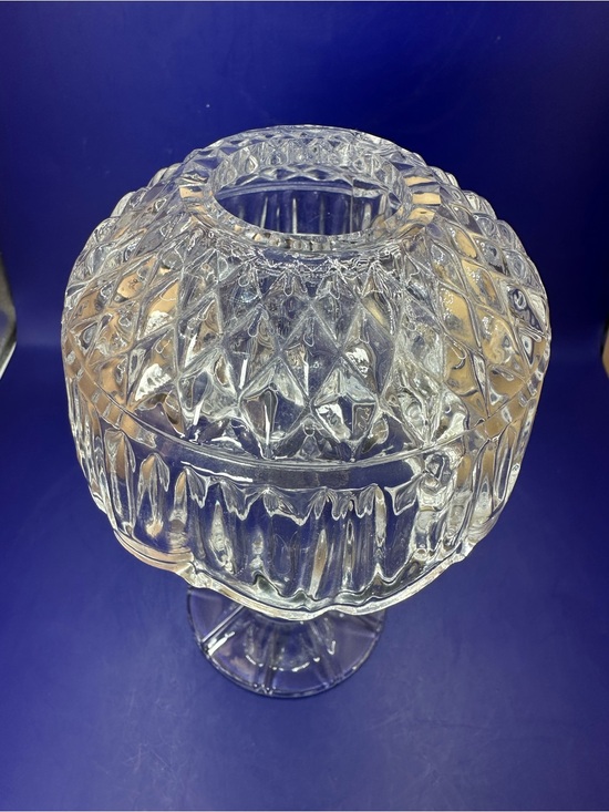 This is a vintage Shannon Crystal fairy lamp by Godinger. It  Shannon Crystal Fairy Lamp by Godinger | 24% Lead Crystal Fairy Lamp *READ